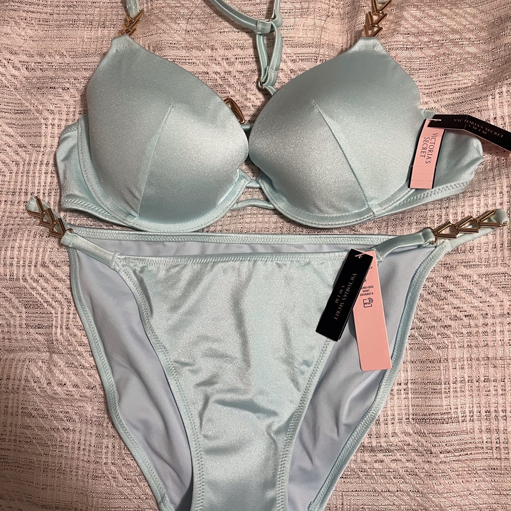 NWT Victoria’s Secret Light Blue Padded Bikini Set